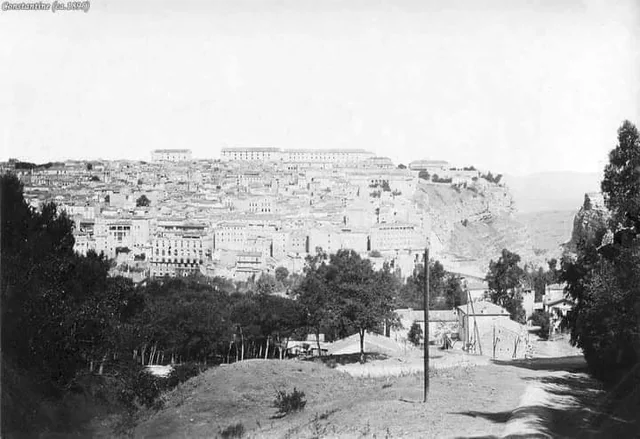 Constantine Photograph 15