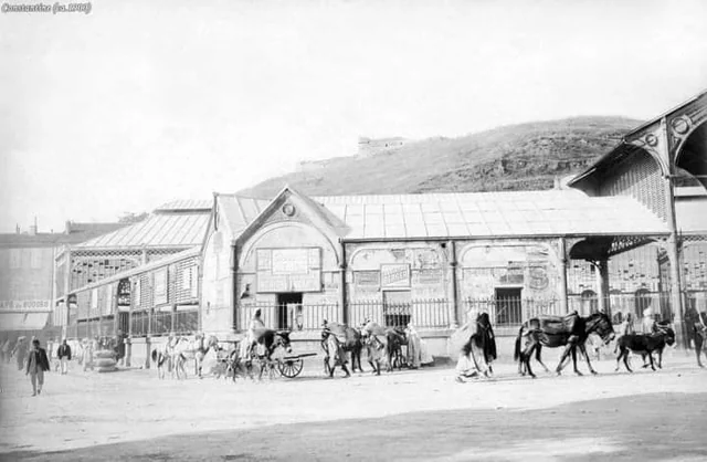 Constantine Photograph 16
